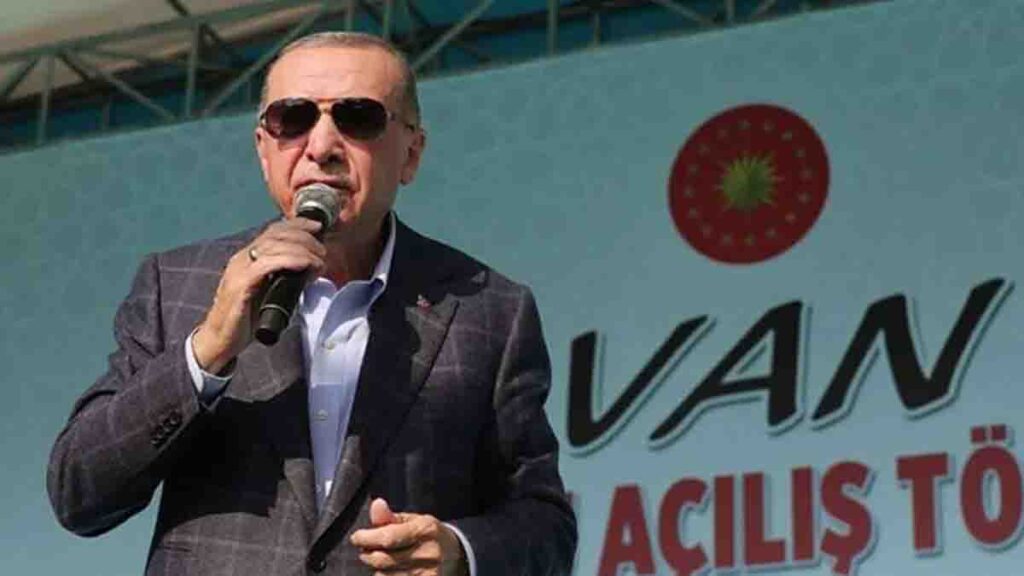 Erdoğan Van'da