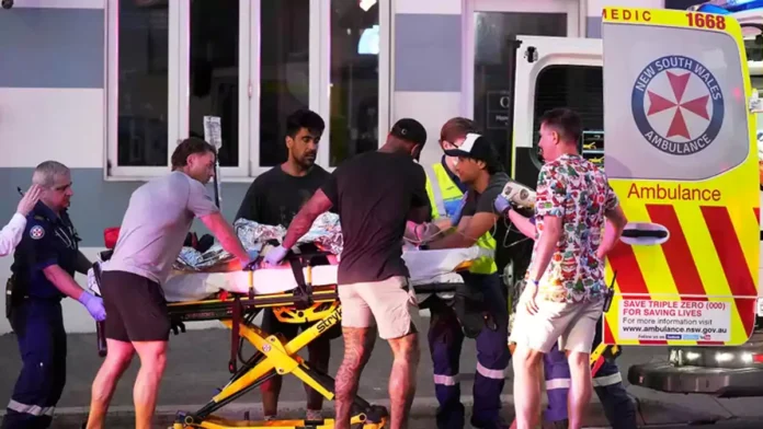 Sydney’de Bondi Plajı’nda Saldırı: Polis Olayı Terör Olarak Nitelendirdi