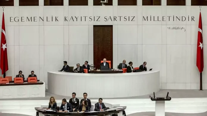 Yurdun Büyük Çıkarı Kimin İçin?