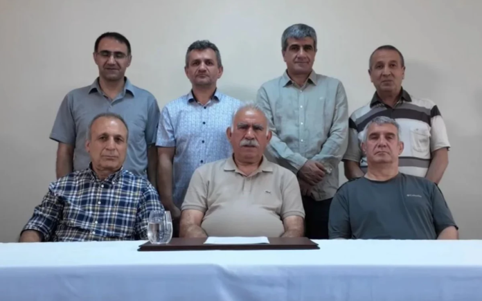 33 ramangêrên cîhanê ji bo ‘Mafê Hêviyê’ bang kirin