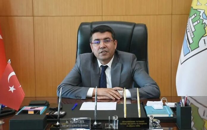 DEM Parti, Tatvan Belediye Eşbaşkanı Erol hakkında 'kınama' kararı verdi 