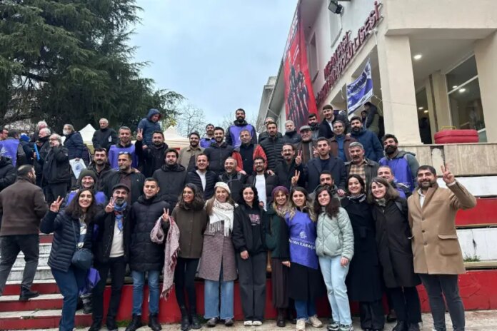 EMO İstanbul seçimlerini Demokrat Mühendisler kazandı 