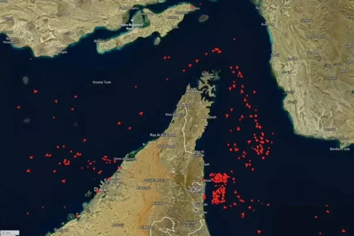 “Gemilerin geçişine izin verilmeyecek” anonsları: Hürmüz Boğazı’nda yeni kriz
