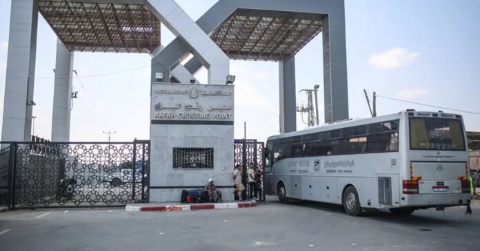 İsrail, Gazze'ye tüm geçişleri kapattı