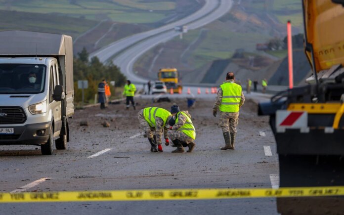 Li bajarê Balikesîrê F-16 ket