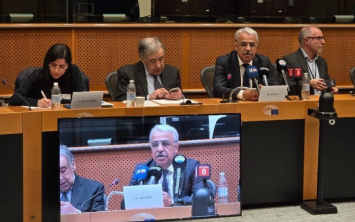 Mîthat Sancar: Bêyî aştiyê demokrasi nabe