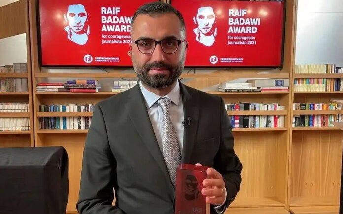 Nûçegihanê DW Tirkî Alican Uludağ hate desteserkirin