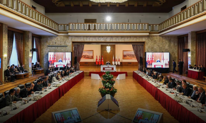 Süreç komisyonu taslak raporunun ayrıntıları: Silahların bırakılmasının tespiti şartı, geri dönenlere adlî işlem…