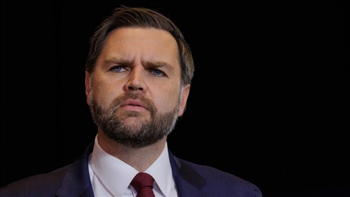 Vance: İran'ın Amerika'nın kırmızı çizgilerini kabul etmesi için çalışmaya devam edeceğiz 