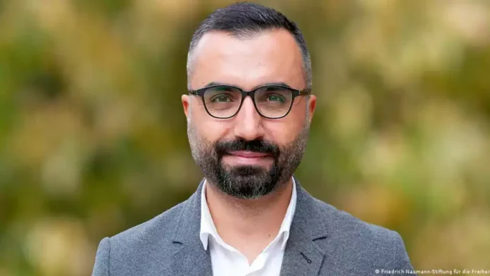 Gazeteci Alican Uludağ tutuklandı