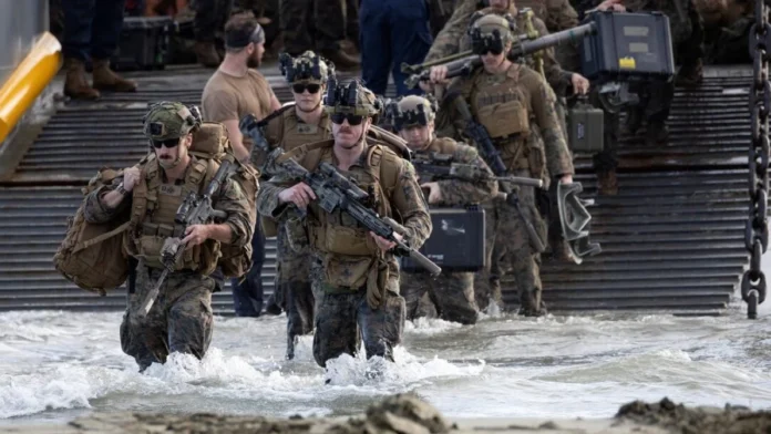 ABD savaş bölgesine 5 bin kişilik Deniz Piyade birliği gönderiyor