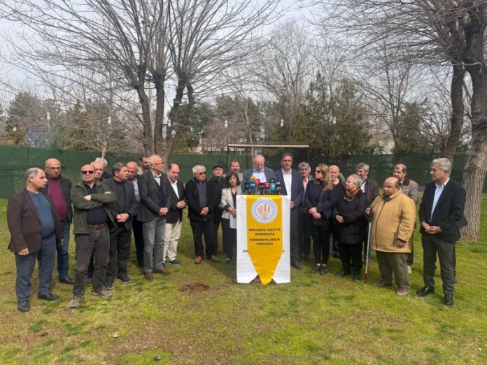 Demokratik Birlik İnisiyatifi: Kürtsüz bir Ortadoğu denklemi kurulamaz