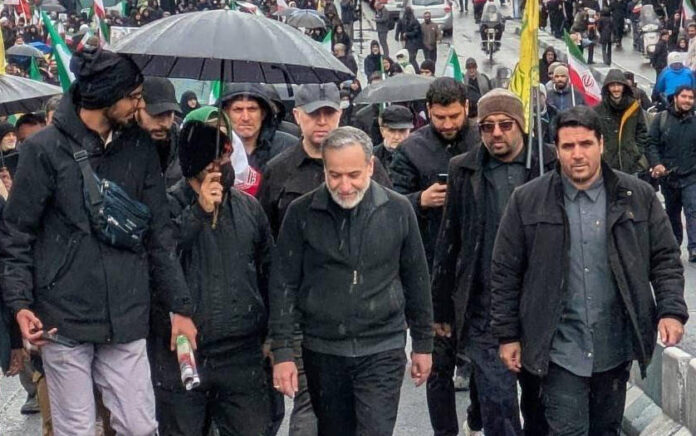 Altyapı saldırılarına karşı İran, ABD ve İsrail’i uyardı