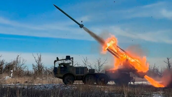 Rusya'dan hava saldırıları: Ukrayna’nın ulaşım altyapısı hedef alındı