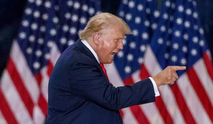 Trump'tan, İran rejimine karşı silahlı gruplara destek sinyali