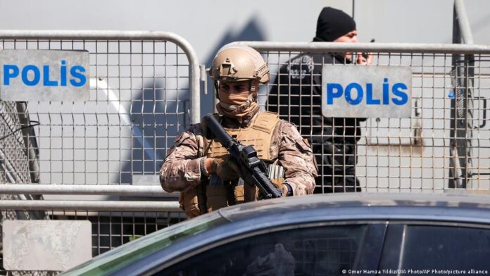 İstanbul'daki saldırıya ilişkin 198 kişi gözaltına alındı