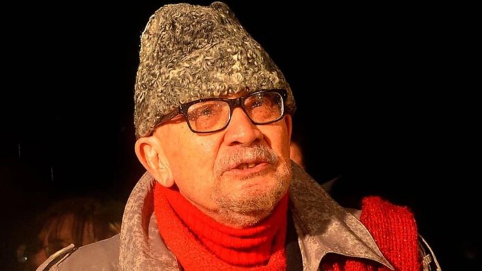 Yalçın Küçük hayatını kaybetti