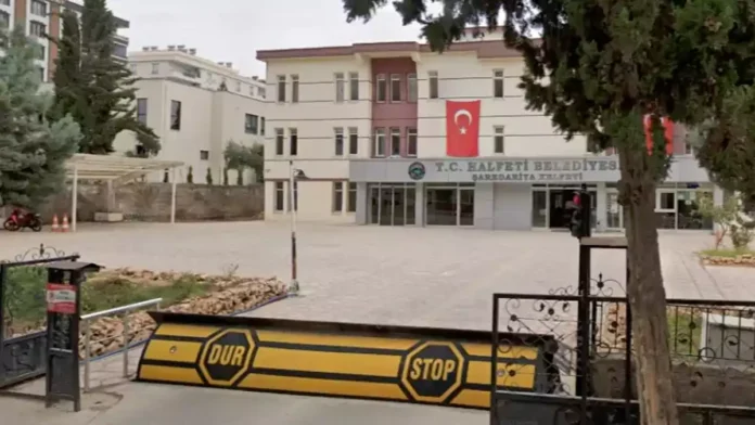 Halfeti Belediyesi’ne operasyon: 49 gözaltı
