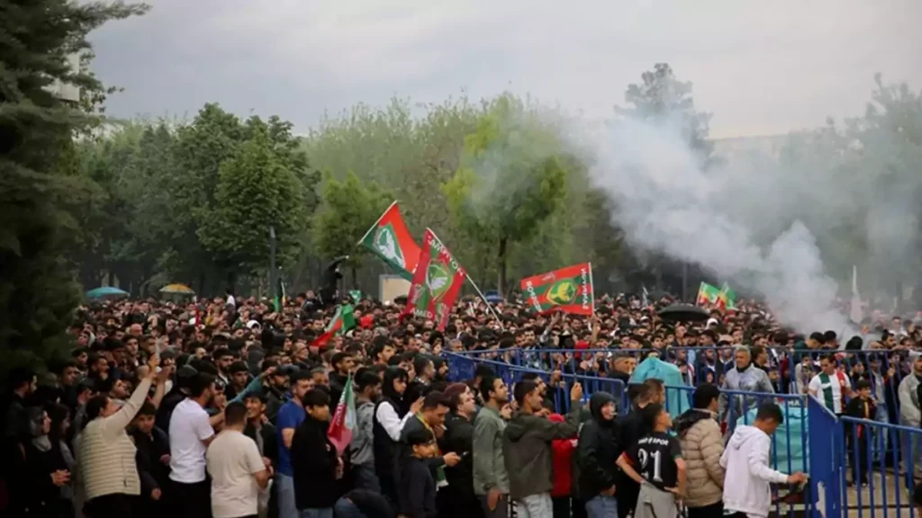 Amedspor Süper Lig'e yükseldi