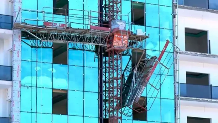 Duhok’ta iş cinayeti: Vinçten düşen 4 inşaat işçisi öldü