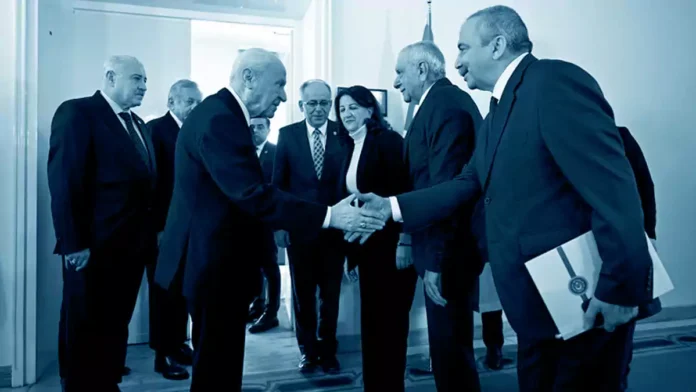 Yalan(lar), Yanılsama(lar) Ve Gerçek(lik) Ya da “Süreç”e Dair